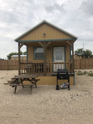 Single bed cabin