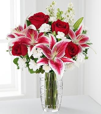 One of our most chosen vase arrangements.