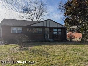 3324 Dean Drive Louisville, KY 40220 List Price $209,900