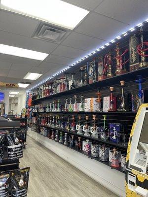 Big variety of Hookahs!