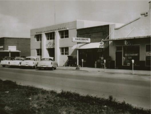 Bray Hardware, downtown WG, circa 1906.