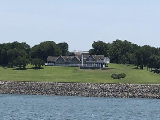 Ross Perot's lake house