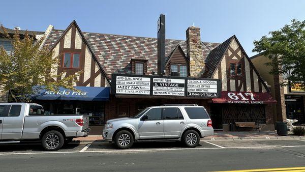 Beecroft Marketing & Events is located in the historic Avalon Mall in Downtown White Bear Lake.