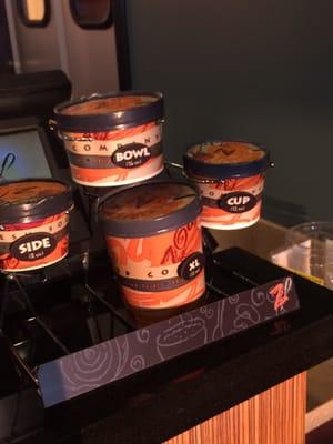 Four different Zoup cup sizes