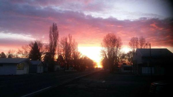 Sunrise from Hwy 31