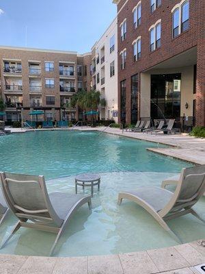 Beautiful pool with fountains