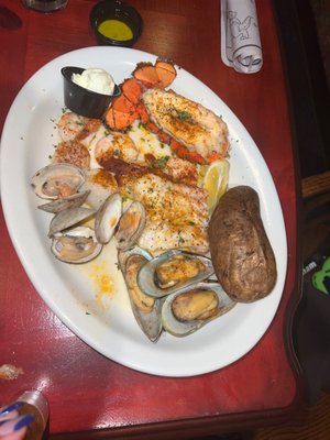 Clams shrimp main lobster tail 10 ounce baked scallops