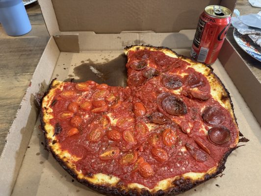 14" Pan pizza with tomatoes and xtra cheese, pepperoni (Coke can for size reference)