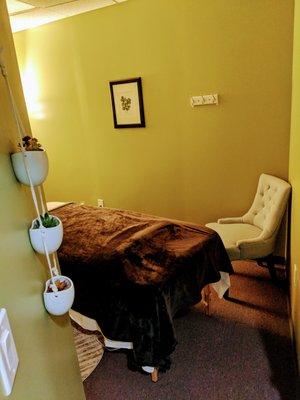 Our comfortable treatment rooms are serene, clean and quiet.