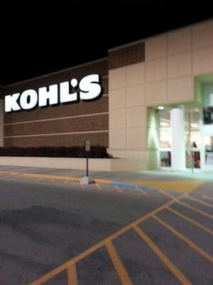 Kohls has amazing deals on clothes