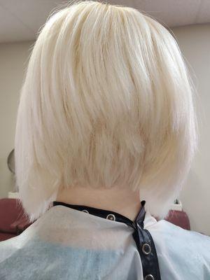 Stacked wedge with ultra blonde color