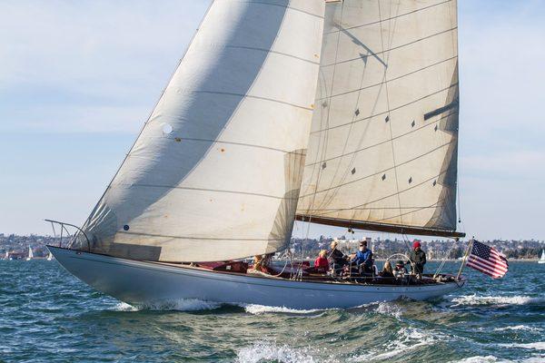 59' 10-meter sloop 'Sally'