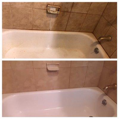 Pro bathroom cleaning - check out the tub before & after the cleaning!