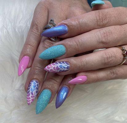 Mermaid nails