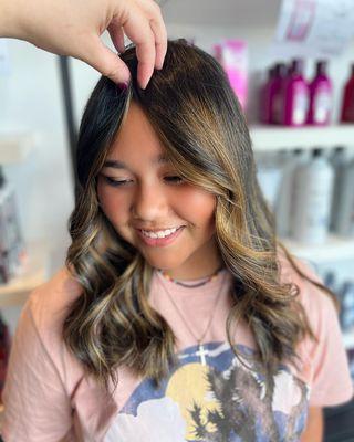 Dimensional Balayage (low maintenance)