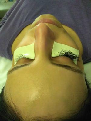 Classic eyelash extensions