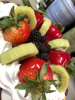 Chocolate layer cake with glazed fruit !