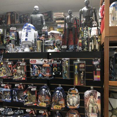 Star Wars Action figures, statues, masks, watch, lightsabers, etc