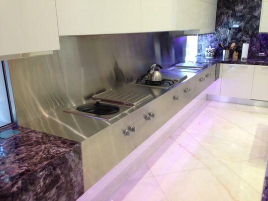 Stainless Kitchen Countertop