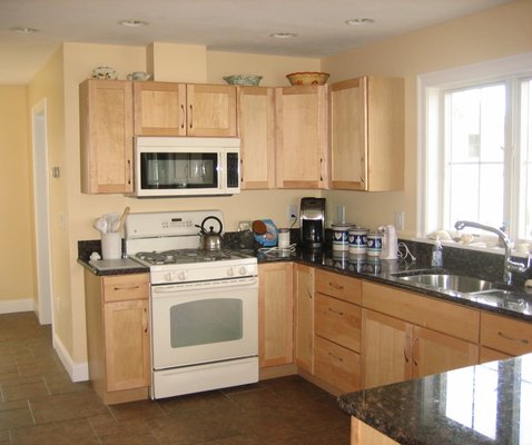 Clear Maple Cabinet Kitchen