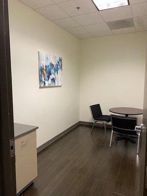 CoreLife Novant Health Kernersville Patient Room 4