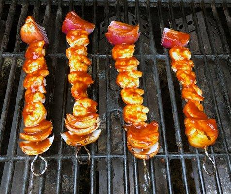 Shrimp and Red Onion brochettes with our BBQ Sauce...the onions tasted incredible as did the Shrimp!