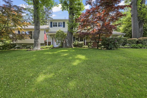 108 Twin Brooks Ave Middletown