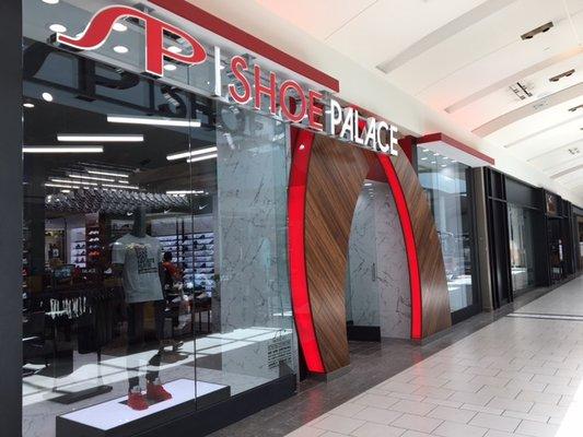 Shoe Palace