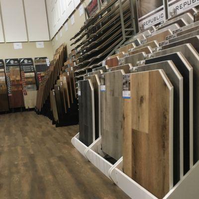 Preview of our laminate and engineered wood displays.