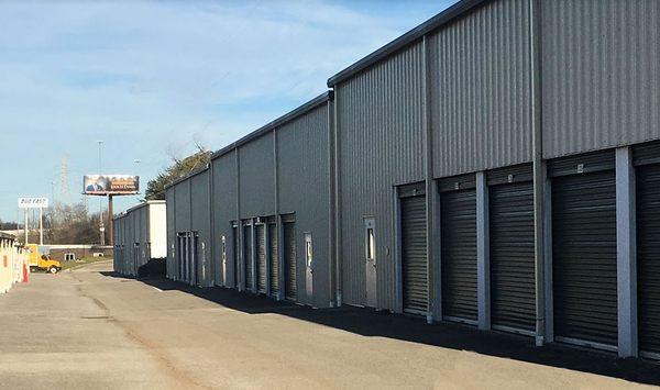 Drive up storage units available