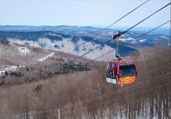 Killington Skyeship Base Lodge