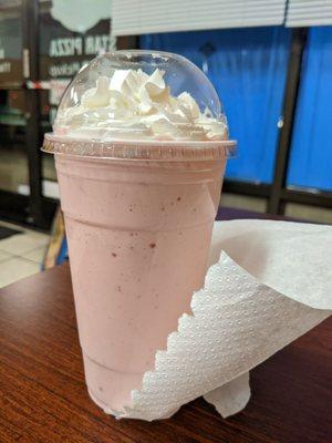 Just had a strawberry milkshake. Not half bad. Have to check out the pizza though.