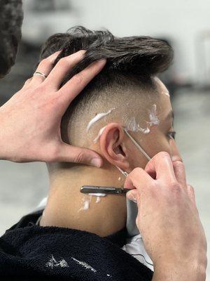 Straight Razor to finish off haircuts