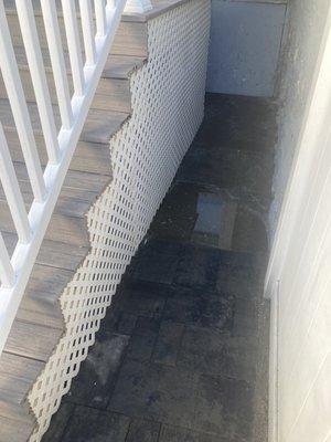 Lattice for stairs