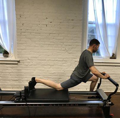 Pilates reformer for horseback riders