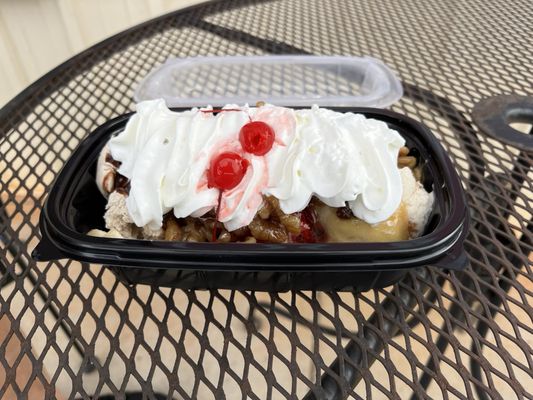 Large Banana Split