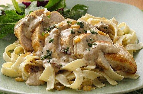 Our chicken Marsala served with fettuccine noodles and garlic bread.