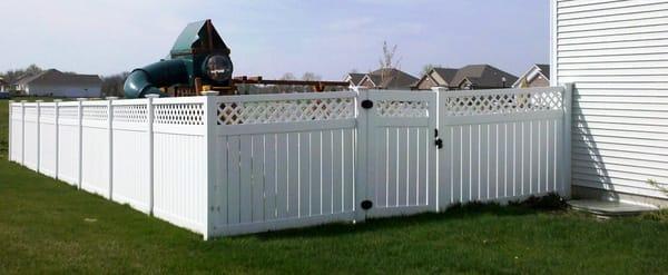 Vinyl Privacy Fence