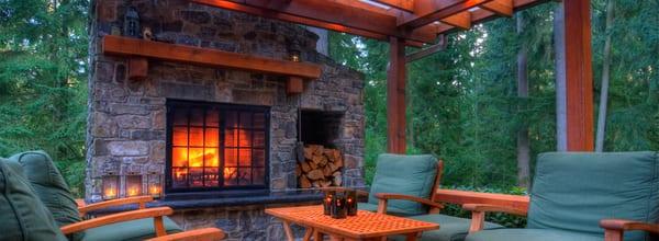 Fireplace, deck and covered area