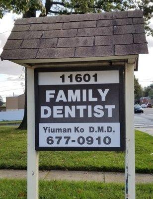 Great dentist. Very friendly. My dentist for years. Recommended.