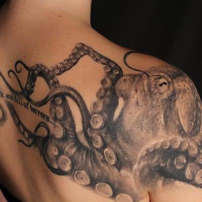 FREEHAND OCTOPUS