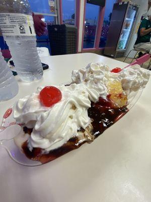 First Classic Banana Split