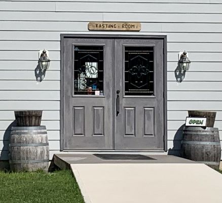 Enter the Tasting Room!