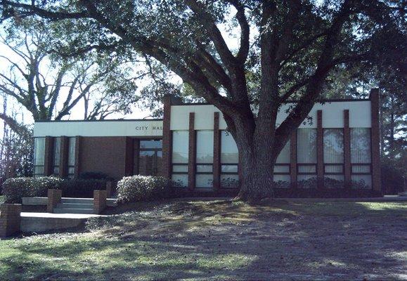 City Hall - Town of Tylertown