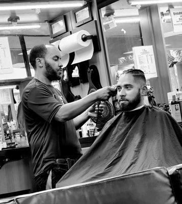 Cut N Corners Barber Shop