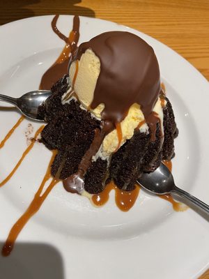 Molten Chocolate Cake