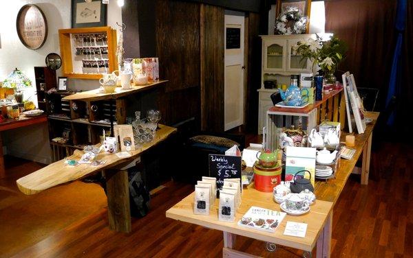 Tea & Gift Section