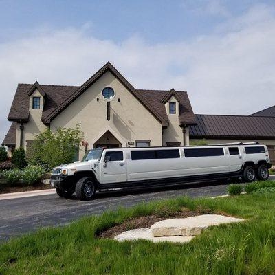 21 Passenger Hummer Super-Stretch