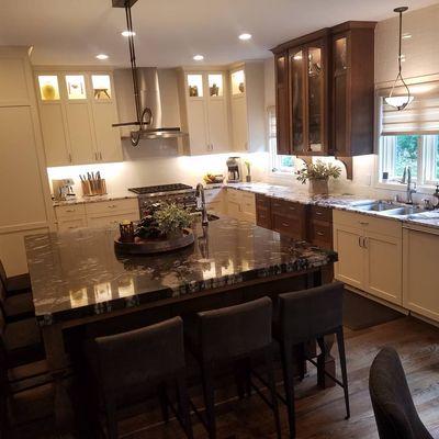 Kitchen, Alder stained & painted cabinets