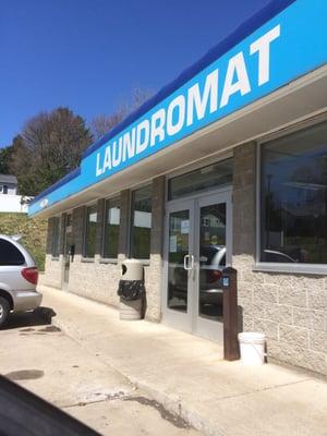 Robo Laundry Mat